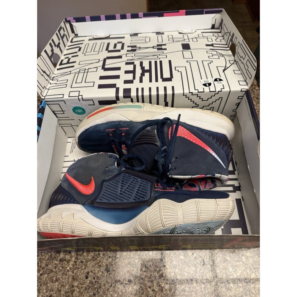 Nike Kyrie 6 Men’s 9 Women’s 10.5 Midnight Navy/Laser Crimson